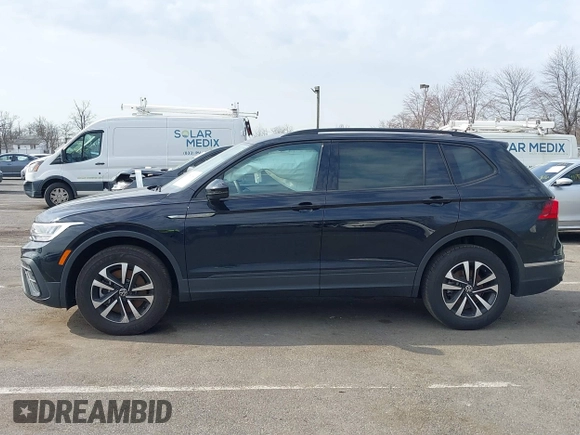 2024 Volkswagen Tiguan S with VIN 3VVFB7AX2RM116756, listed as a IAAI auction lot 41780253 with 9,743 mi miles and . Bid and sale history available at DreamBid. Image 14.