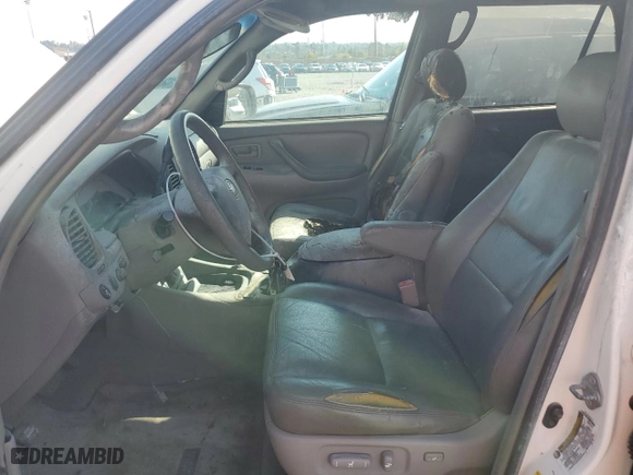 2005 Toyota Sequoia SR5 with VIN 5TDZT34A45S263955, listed as a Copart auction lot 46679045 with 225,191 mi miles and Salvage Title. Bid and sale history available at carsss.com. Image 7.