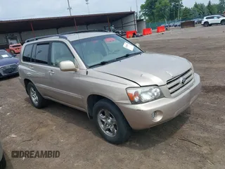 2005 Toyota Highlander with VIN JTEGD21A150106434, listed as a IAAI auction lot 42500793 with 196,501 mi miles and . Bid and sale history available at DreamBid. Image 1.