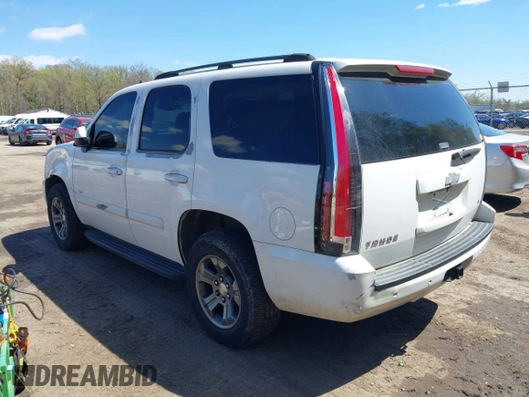 2007 Chevrolet Tahoe LTZ with VIN 1GNFK13007J149042, listed as a IAAI auction lot 41995090 with 216,748 mi miles and . Bid and sale history available at DreamBid. Image 3.