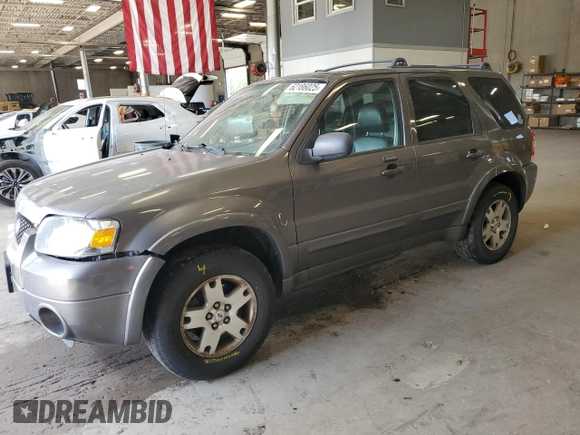 2005 Ford Escape Limited with VIN 1FMCU94125KD16158, listed as a Copart auction lot 62186025 with 213,370 mi miles and Salvage title. Bid and sale history available at DreamBid. Image 1.
