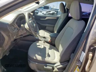 2022 Ford Escape S с VIN 1FMCU0F68NUB48616, выставлен на аукционе Copart как лот 57578635 с пробегом 39 451 миль миль и Списание • Salvage title. История ставок и продаж доступна на DreamBid. Изображение 7.