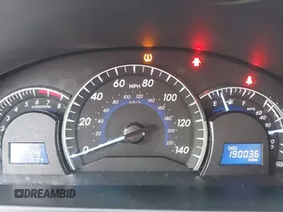 2014 Toyota Camry SE with VIN 4T1BK1FK7EU540975, listed as a IAAI auction lot 41673926 with 190,036 mi miles. Bid and sale history available at carsss.com. Image 7.