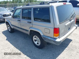 2000 Jeep Cherokee with VIN 1J4FT48SXYL236142, listed as a IAAI auction lot 42598342 with 153,426 mi miles and . Bid and sale history available at DreamBid. Image 3.