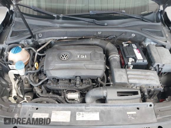 2015 Volkswagen Passat Limited Edition Edition z VIN 1VWAT7A37FC091544, wystawiony jako IAAI lot #42534853 z przebiegiem 319 860 mil mil oraz . Historia ofert i sprzedaży dostępna na DreamBid. Obrazek 10.