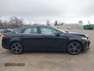 2014 Ford Fusion SE with VIN 3FA6P0H97ER282627, listed as a IAAI auction lot 41931789 with 133,815 mi miles and . Bid and sale history available at carsss.com. Image 14.