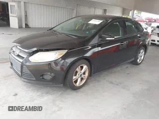 2013 Ford Focus SE z VIN 1FADP3F27DL343387, wystawiony jako IAAI lot #42409706 z przebiegiem 139 164 mil mil oraz . Historia ofert i sprzedaży dostępna na DreamBid. Obrazek 2.