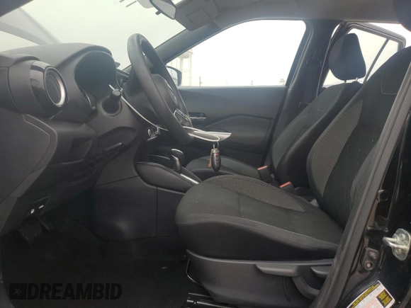 2020 Nissan Kicks SV z VIN 3N1CP5CV1LL505312, wystawiony jako Copart lot #55481395 z przebiegiem 92 437 mil mil oraz Szkoda całkowita • Salvage title. Historia ofert i sprzedaży dostępna na DreamBid. Obrazek 7.