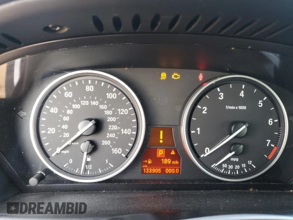 2013 BMW X5 xDrive50i z VIN 5UXZV8C56D0C16019, wystawiony jako Copart lot #59463285 z przebiegiem 133 905 mil mil oraz Czysty tytuł • Clean title. Historia ofert i sprzedaży dostępna na DreamBid. Obrazek 9.