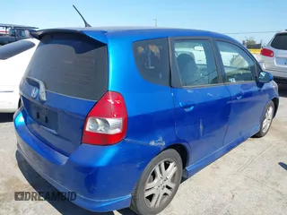 2007 Honda Fit Sport with VIN JHMGD386X7S036286, listed as a IAAI auction lot 42481245 with 172,055 mi miles and . Bid and sale history available at DreamBid. Image 4.