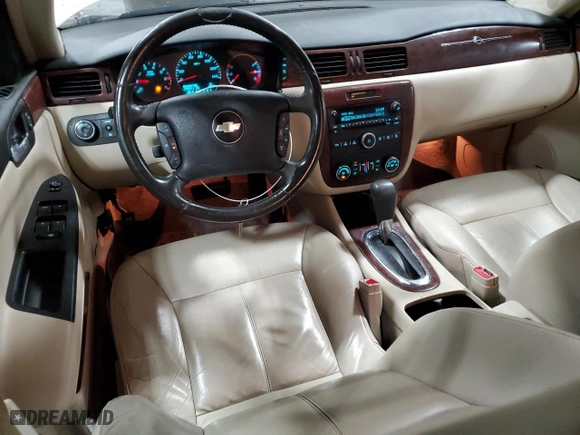 2009 Chevrolet Impala 3.5L LT with VIN 2G1WT57K391228610, listed as a Copart auction lot 50916595 with 159,811 mi miles and Salvage Title. Bid and sale history available at carsss.com. Image 8.