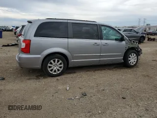 2014 Chrysler Town & Country Touring with VIN 2C4RC1BG1ER225720, listed as a Copart auction lot 58071165 with 104,502 mi miles and Salvage title. Bid and sale history available at DreamBid. Image 3.