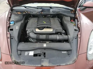 2012 Porsche Cayenne z VIN WP1AA2A21CLA06372, wystawiony jako Copart lot #49437725 z przebiegiem 137 530 mil mil oraz Szkoda całkowita • Salvage title. Historia ofert i sprzedaży dostępna na DreamBid. Obrazek 14.