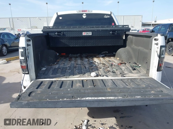 2006 Ford F-150 XLT with VIN 1FTPW12V16FB40883, listed as a IAAI auction lot 41839435 with 196,952 mi miles. Bid and sale history available at carsss.com. Image 18.
