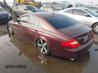 2009 Mercedes-Benz CLS 550 with VIN WDDDJ72X49A146979, listed as a IAAI auction lot 41871094 with 143,458 mi miles and . Bid and sale history available at DreamBid. Image 3.