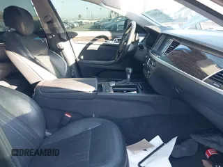 2018 Genesis G80 3.8L z VIN KMHGN4JE7JU262623, wystawiony jako IAAI lot #41230215 z przebiegiem 94 006 mil mil oraz . Historia ofert i sprzedaży dostępna na DreamBid. Obrazek 5.