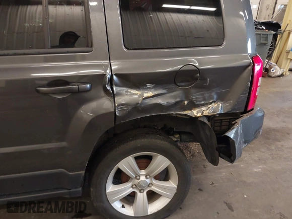 2017 Jeep Patriot High Altitude with VIN 1C4NJPFA1HD136671, listed as a IAAI auction lot 40892616 with 64,852 mi miles and . Bid and sale history available at carsss.com. Image 6.