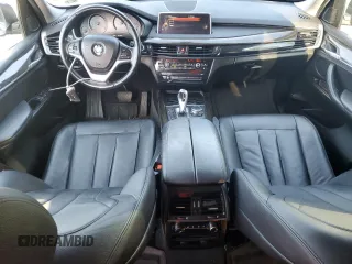 2016 BMW X5 xDrive35i z VIN 5UXKR0C53G0U07941, wystawiony jako Copart lot #56036645 z przebiegiem 108 670 mil mil oraz Szkoda całkowita • Salvage title. Historia ofert i sprzedaży dostępna na DreamBid. Obrazek 8.