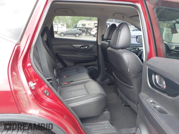 2016 Nissan Rogue SL with VIN 5N1AT2MT2GC780485, listed as a IAAI auction lot 41954455 with 110,804 mi miles. Bid and sale history available at carsss.com. Image 8.