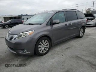 2017 Toyota Sienna XLE Auto Access Seat z VIN 5TDYZ3DC0HS833112, wystawiony jako Copart lot #50974655 z przebiegiem 91 521 mil mil oraz Szkoda całkowita • Salvage title. Historia ofert i sprzedaży dostępna na DreamBid. Obrazek 1.