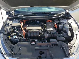 2018 Honda Clarity Touring with VIN JHMZC5F37JC021519, listed as a Copart auction lot 73116712 with Not Provided miles. Bid and sale history available at carsss.com. Image 12.