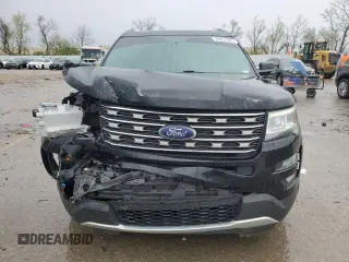 2017 Ford Explorer XLT with VIN 1FM5K7D89HGD19792, listed as a Copart auction lot 51812705 with 101,800 mi miles and Salvage Title. Bid and sale history available at DreamBid. Image 5.