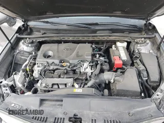 2019 Toyota Camry LE z VIN 4T1B11HK7KU759723, wystawiony jako IAAI lot #41679210 z przebiegiem 35 613 mil mil oraz . Historia ofert i sprzedaży dostępna na DreamBid. Obrazek 10.