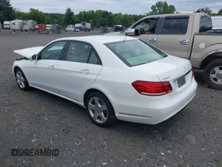 2014 Mercedes-Benz E 350 Luxury with VIN WDDHF8JB5EB040219, listed as a IAAI auction lot 42771799 with 65,454 mi miles and . Bid and sale history available at DreamBid. Image 3.
