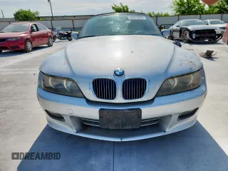 2000 BMW Z3 2.8 with VIN 4USCH3342YLF41905, listed as a Copart auction lot 60073085 with Not provided miles and Salvage title. Bid and sale history available at DreamBid. Image 5.