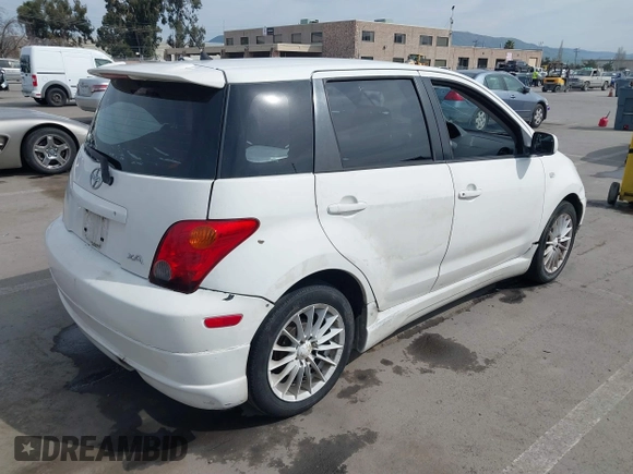2004 Scion xA z VIN JTKKT624040068820, wystawiony jako IAAI lot #41698479 z przebiegiem 225 896 mil mil oraz . Historia ofert i sprzedaży dostępna na DreamBid. Obrazek 4.
