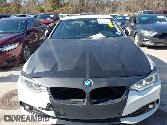 2014 BMW 4 Series 428i xDrive z VIN WBA3N9C50EF722242, wystawiony jako IAAI lot #41526322 z przebiegiem 134 254 mil mil oraz . Historia ofert i sprzedaży dostępna na DreamBid. Obrazek 12.