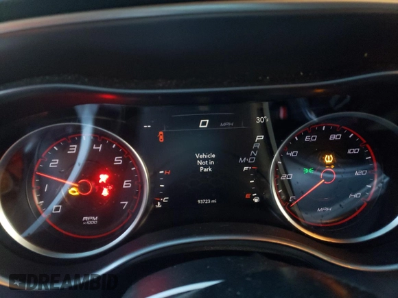2019 Dodge Charger SXT with VIN 2C3CDXBGXKH725547, listed as a Copart auction lot 42208915 with 93,723 mi miles and Salvage title. Bid and sale history available at DreamBid. Image 9.