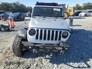 2022 Jeep Wrangler Unlimited Willys with VIN 1C4HJXDN6NW225462, listed as a Copart auction lot 75691294 with Not Provided miles and Salvage Title. Bid and sale history available at DreamBid. Image 5.