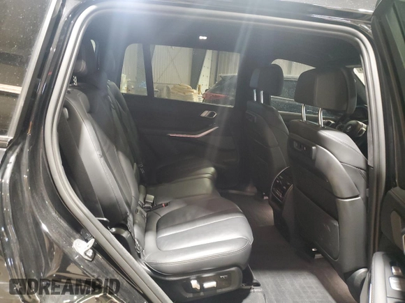 2022 BMW X7 M50i with VIN 5UXCX6C0XN9K45266, listed as a Copart auction lot 45732455 with 29,660 mi miles and Salvage Title. Bid and sale history available at carsss.com. Image 11.