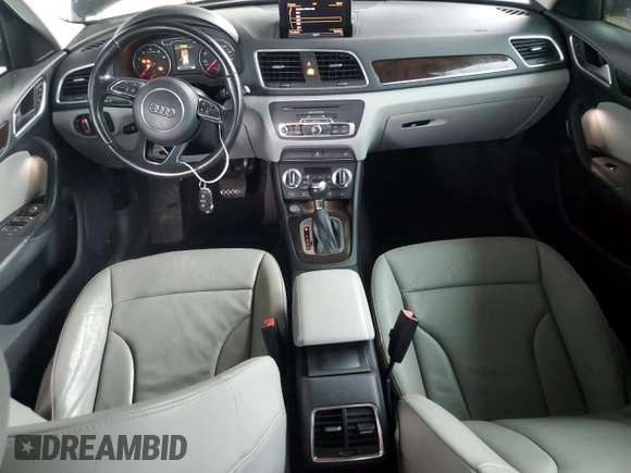 2015 Audi Q3 Premium Plus z VIN WA1BFCFS1FR005627, wystawiony jako Copart lot #56516085 z przebiegiem 106 653 mil mil oraz Czysty tytuł • Clean title. Historia ofert i sprzedaży dostępna na DreamBid. Obrazek 8.