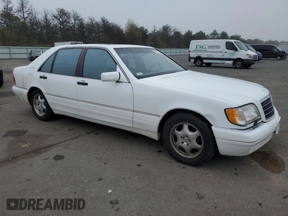 1999 Mercedes-Benz S 320/430/500 with VIN WDBGA33G0XA420334, listed as a Copart auction lot 55602345 with 239,693 mi miles and Clean Title. Bid and sale history available at DreamBid. Image 4.