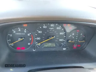 2001 Honda Accord LX z VIN 1HGCG16461A046180, wystawiony jako IAAI lot #41779920 z przebiegiem 73 040 mil mil oraz . Historia ofert i sprzedaży dostępna na DreamBid. Obrazek 7.