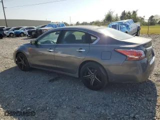 2015 Nissan Altima 2.5 with VIN 1N4AL3APXFC142975, listed as a Copart auction lot 53691155 with 178,885 mi miles and Clean Title. Bid and sale history available at carsss.com. Image 2.