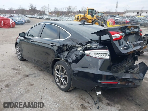 2019 Ford Fusion SEL with VIN 3FA6P0CD9KR237633, listed as a IAAI auction lot 41850201 with 68,157 mi miles. Bid and sale history available at carsss.com. Image 3.
