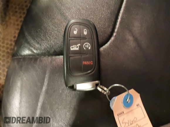 2015 Jeep Cherokee Trailhawk с VIN 1C4PJMBSXFW525218, выставлен на аукционе IAAI как лот 42032130 с пробегом 164 289 миль миль и . История ставок и продаж доступна на DreamBid. Изображение 11.