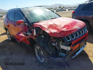 2018 Jeep Compass Limited with VIN 3C4NJDCB1JT399478, listed as a IAAI auction lot 41623853 with 34,981 mi miles. Bid and sale history available at carsss.com. Image 1.