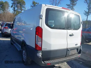 2017 Ford Transit z VIN 1FTYR1YM2HKB11090, wystawiony jako IAAI lot #41664444 z przebiegiem 82 959 mil mil oraz . Historia ofert i sprzedaży dostępna na DreamBid. Obrazek 14.