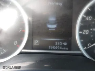 2016 Nissan Sentra SR with VIN 3N1AB7AP6GY262014, listed as a IAAI auction lot 41800744 with 198,494 mi miles. Bid and sale history available at carsss.com. Image 15.