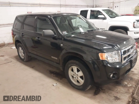 2008 Ford Escape XLT with VIN 1FMCU93108KA04863, listed as a IAAI auction lot 42131438 with 126,439 mi miles. Bid and sale history available at carsss.com. Image 1.