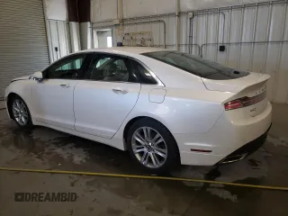 2016 Lincoln MKZ z VIN 3LN6L2GK6GR624511, wystawiony jako Copart lot #56137625 z przebiegiem 88 289 mil mil oraz Szkody całkowita. Historia ofert i sprzedaży dostępna na DreamBid. Obrazek 2.
