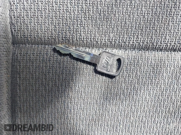 2004 Ford F-250 XL с VIN 1FTNW21L24EA16797, выставлен на аукционе IAAI как лот 41747547 с пробегом Не указан миль и . История ставок и продаж доступна на DreamBid. Изображение 11.
