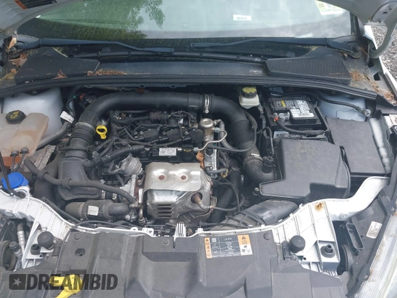 2017 Ford Focus SE with VIN 1FADP3FEXHL233966, listed as a IAAI auction lot 42220832 with 70,197 mi miles and . Bid and sale history available at carsss.com. Image 10.