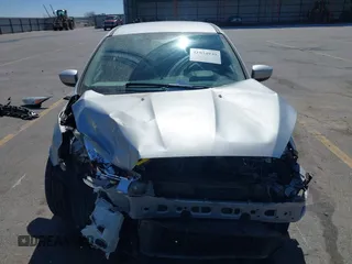 2018 Ford Focus SE with VIN 1FADP3F23JL315341, listed as a IAAI auction lot 41834939 with 121,686 mi miles. Bid and sale history available at carsss.com. Image 12.