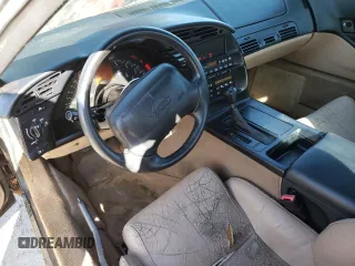 1995 Chevrolet Corvette z VIN 1G1YY22P2S5100259, wystawiony jako Copart lot #53708055 z przebiegiem 104 100 mil mil oraz Czysty tytuł • Clean title. Historia ofert i sprzedaży dostępna na DreamBid. Obrazek 8.