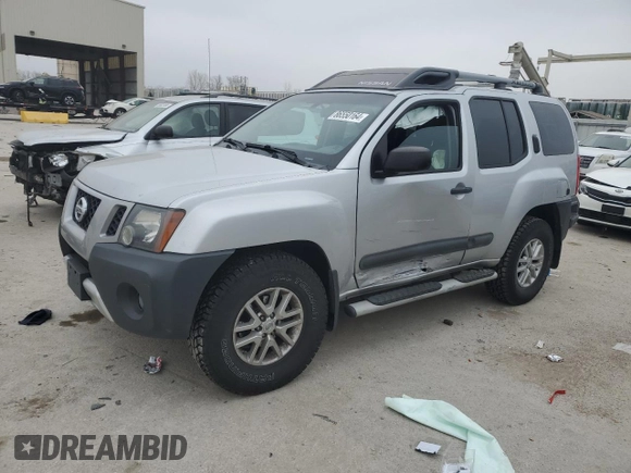 2014 Nissan Xterra X with VIN 5N1AN0NW5EN801029, listed as a Copart auction lot 86550164 with 183,424 mi miles and Salvage Title. Bid and sale history available at DreamBid. Image 1.